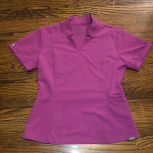 Figs Inala slim scrub top